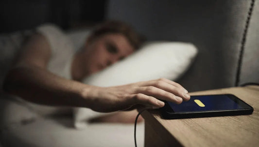 Charging Smarts: Overnight Phone Charging – Good or Bad?