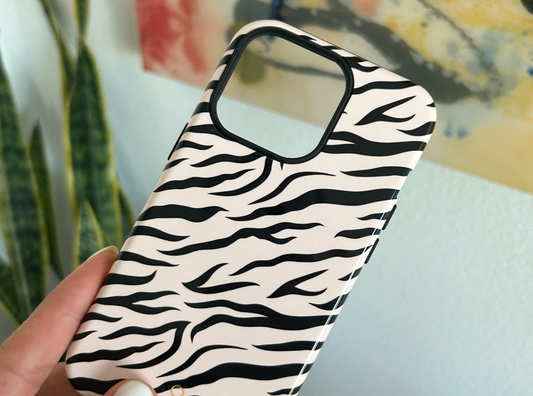 How to Match Your iPhone 15 Plus Case with Your Daily Outfits